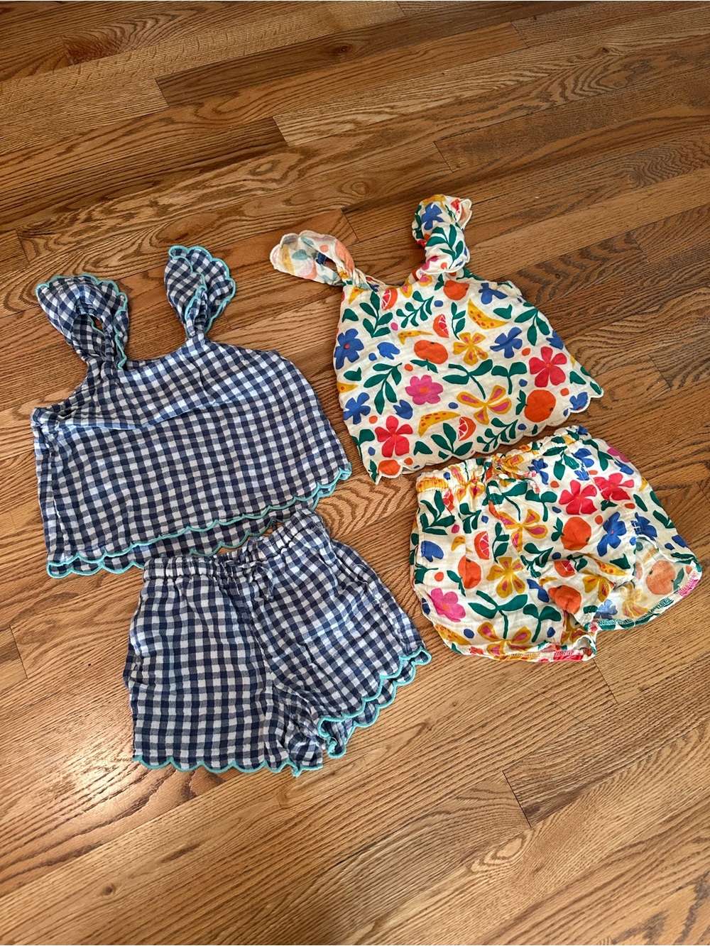 Old navy 5T summer sets
